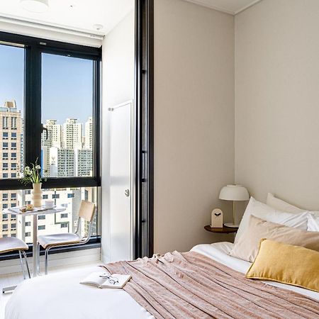 Urbanstay Seomyeon Busan Ngoại thất bức ảnh