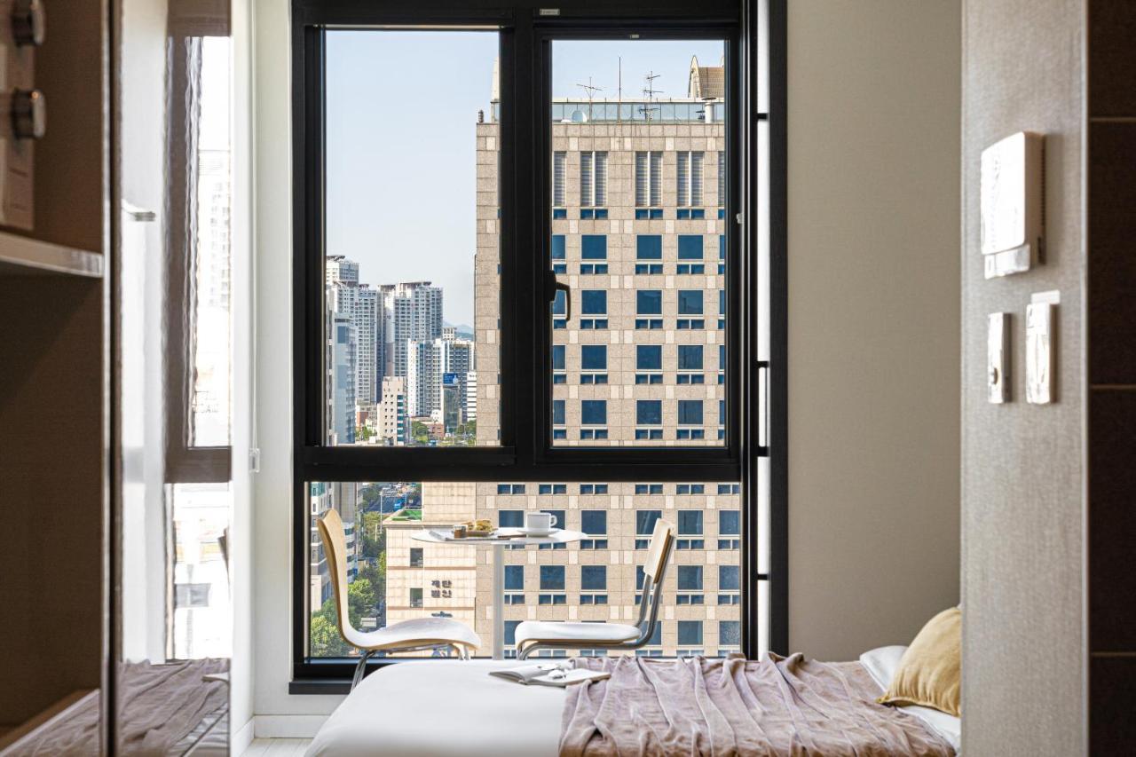 Urbanstay Seomyeon Busan Ngoại thất bức ảnh