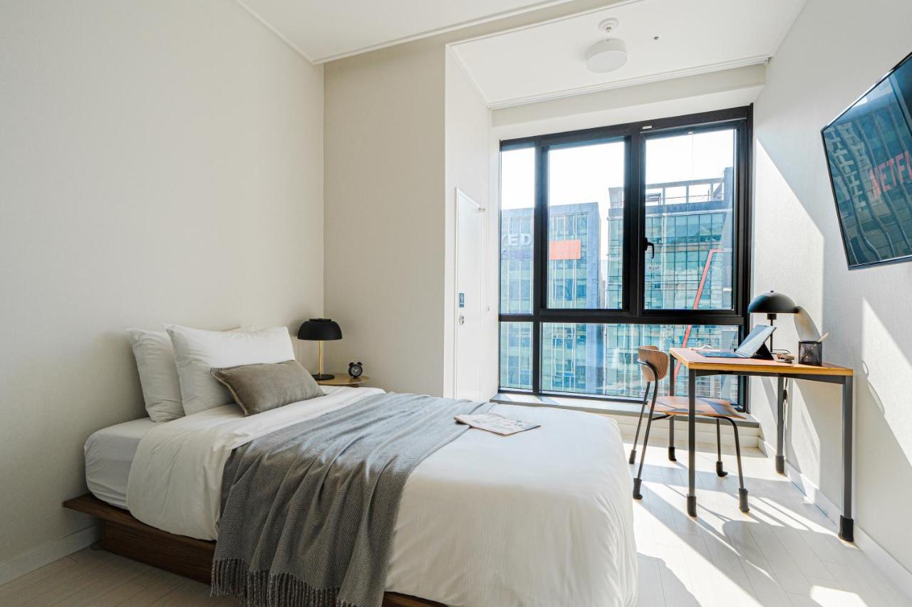 Urbanstay Seomyeon Busan Ngoại thất bức ảnh