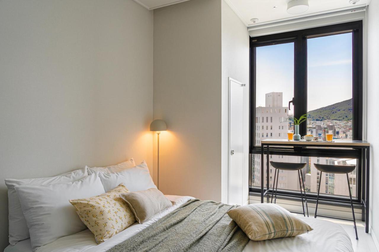 Urbanstay Seomyeon Busan Ngoại thất bức ảnh